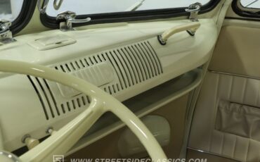 Volkswagen-Type-2-1964-GreenWhite-GreenWhite-39