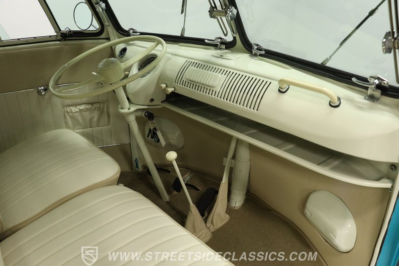 Volkswagen-Type-2-1964-GreenWhite-GreenWhite-45