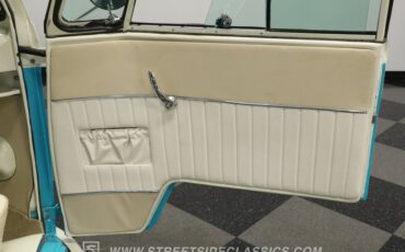 Volkswagen-Type-2-1964-GreenWhite-GreenWhite-48