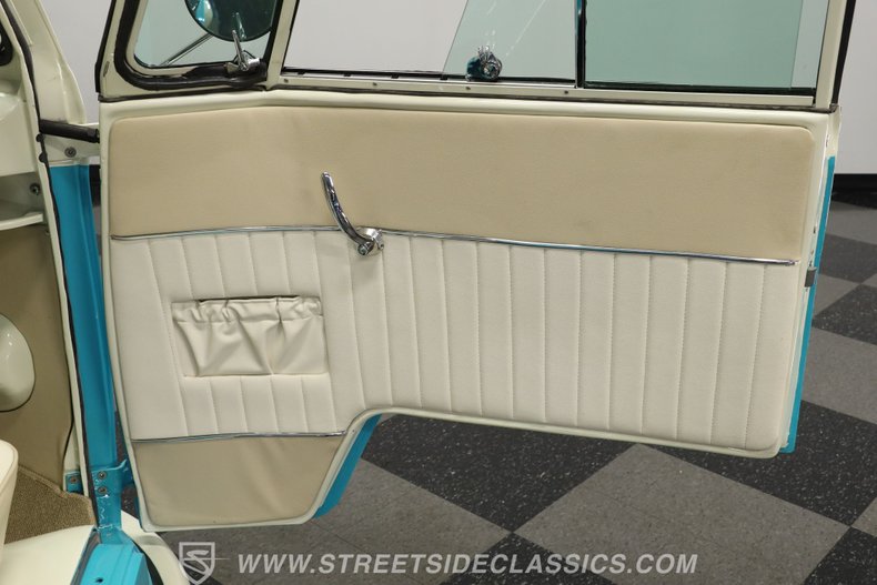 Volkswagen-Type-2-1964-GreenWhite-GreenWhite-48