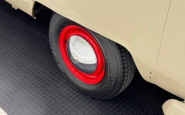 Volkswagen-Type-2-1969-Savannah-Beige-Brown-20