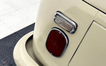 Volkswagen-Type-2-1969-Savannah-Beige-Brown-21
