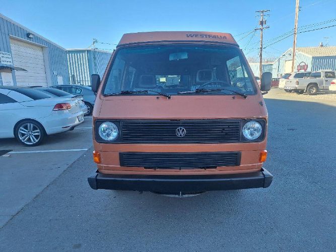 Volkswagen-Vanagon-1983-20