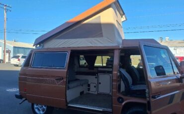 Volkswagen-Vanagon-1983-8