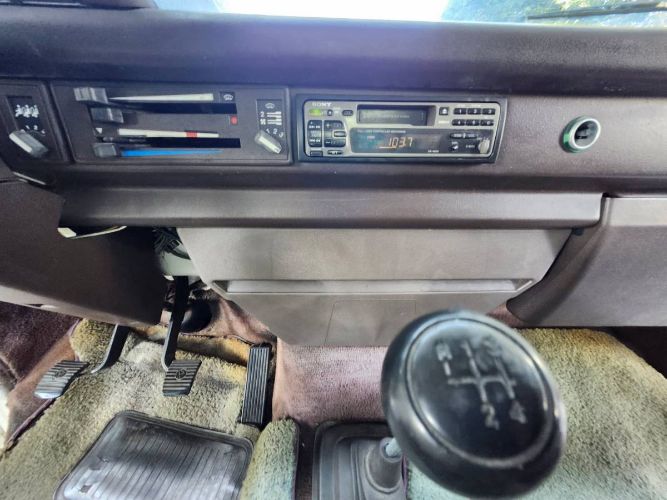 Volkswagen-Vanagon-1984-White-10
