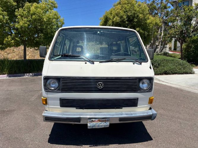 Volkswagen-Vanagon-1984-White-15