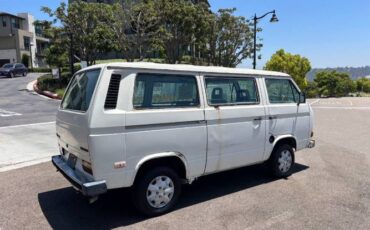 Volkswagen-Vanagon-1984-White-19