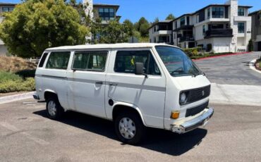 Volkswagen-Vanagon-1984-White-2