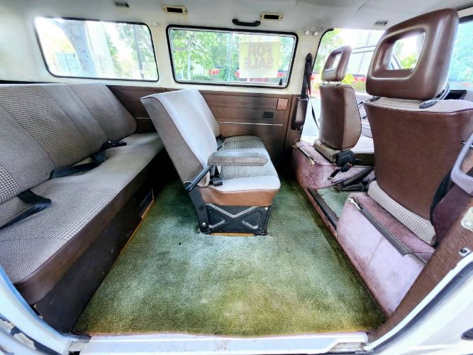 Volkswagen-Vanagon-1984-White-5