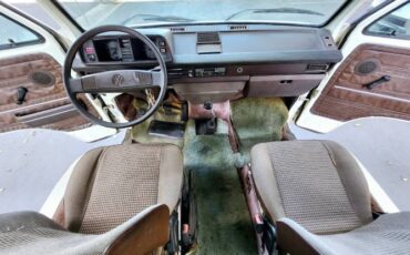 Volkswagen-Vanagon-1984-White-9
