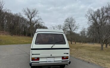 Volkswagen-Vanagon-1984-White-With-Black-Stripe-Joker-Seats-Tan-Interior-Bed-7