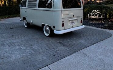 Volkswagen-Westfalia-1970-4