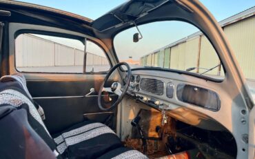 Volkswagen-beetle-1957-16