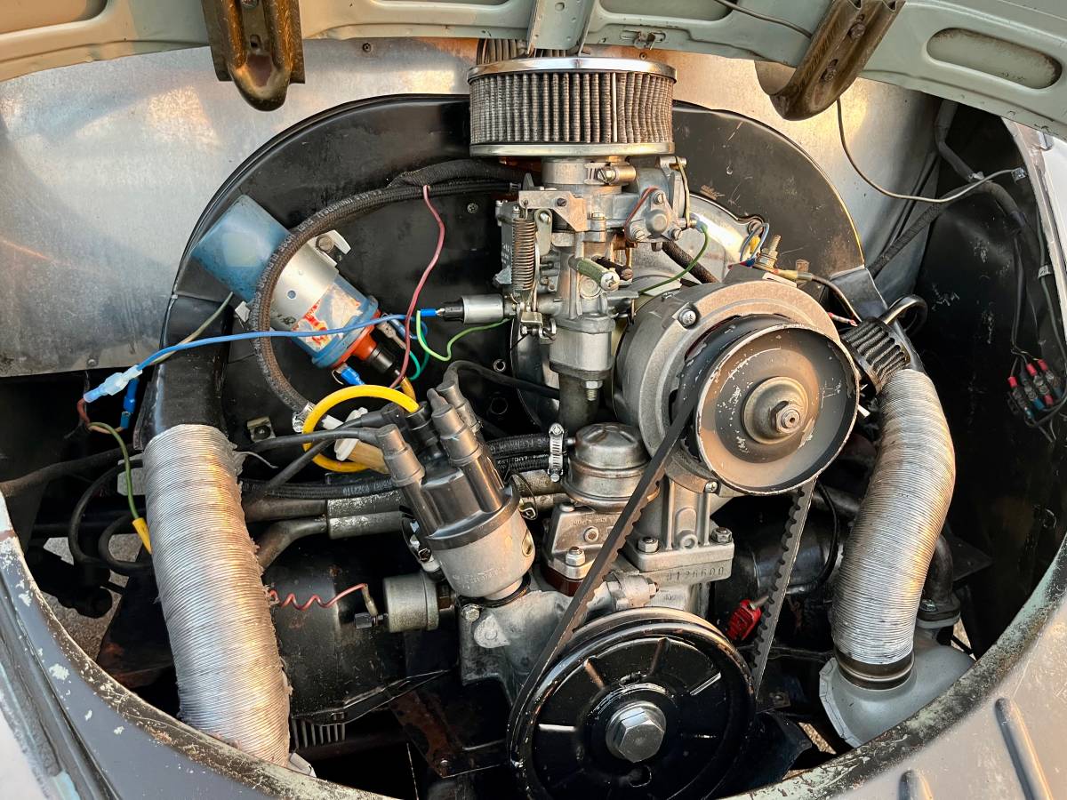 Volkswagen-beetle-1957-17
