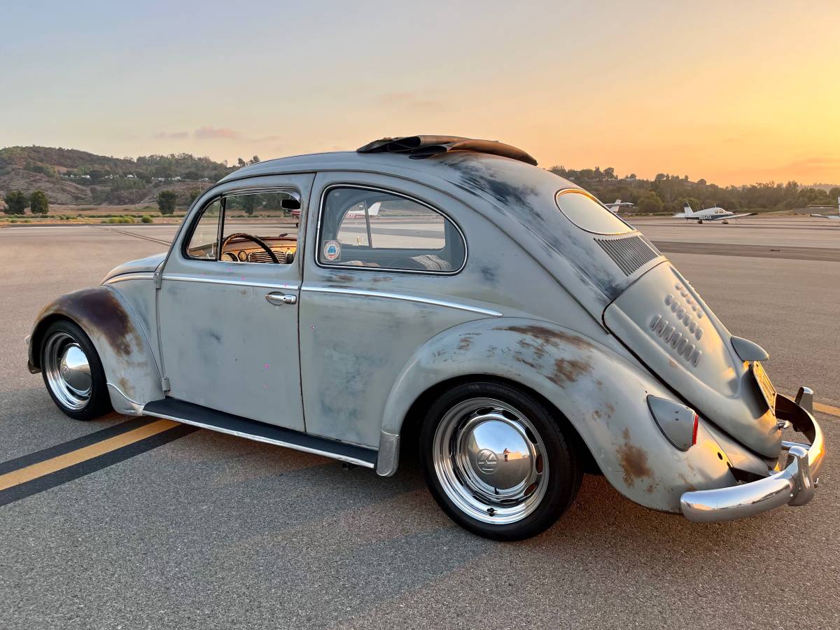 Volkswagen-beetle-1957-9