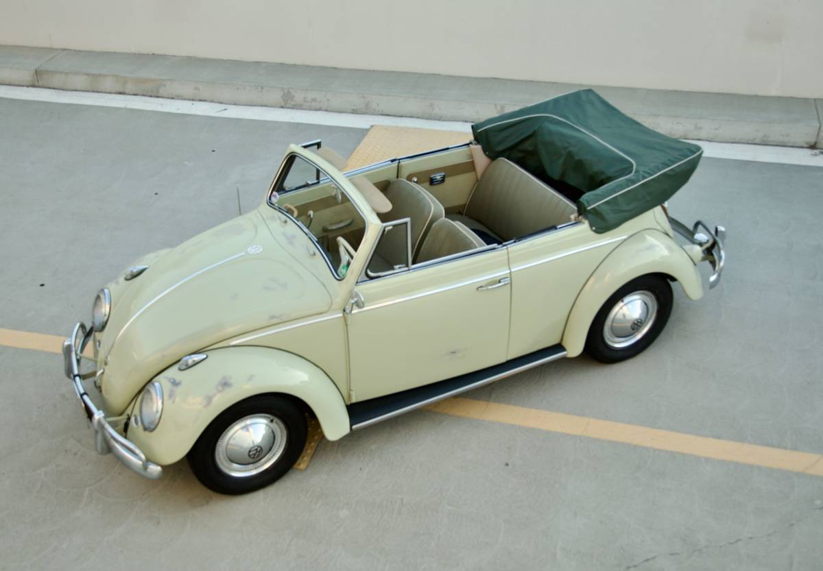 Volkswagen-beetle-1960-green-14