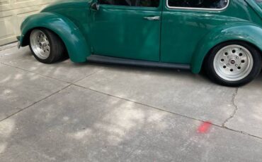 Volkswagen-beetle-1964-green-3