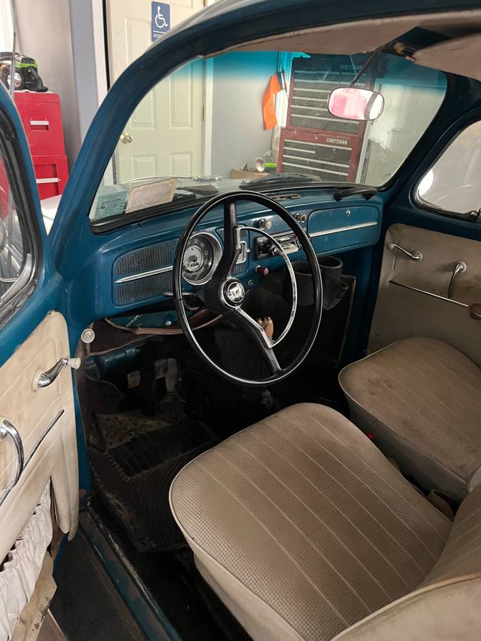 Volkswagen-beetle-1966-4