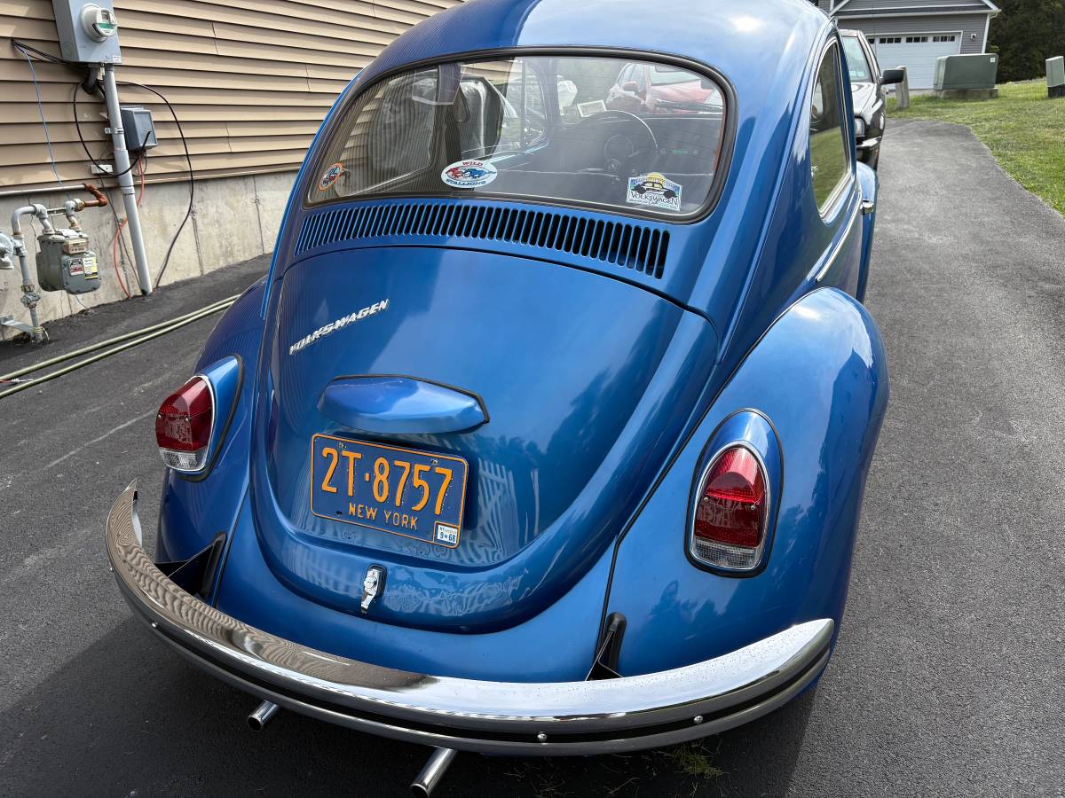 Volkswagen-beetle-1968-blue-11