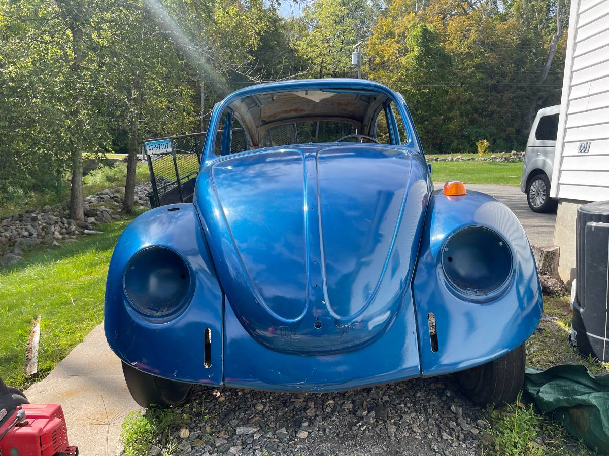 Volkswagen-beetle-1968-blue