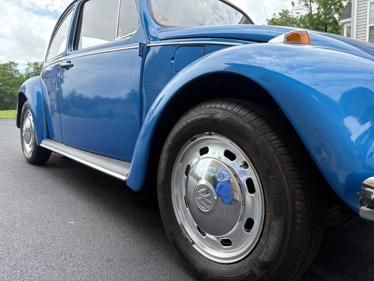 Volkswagen-beetle-1968-blue-2
