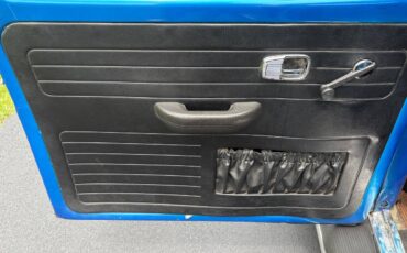 Volkswagen-beetle-1968-blue-4