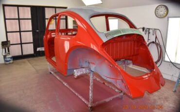 Volkswagen-beetle-1968-custom-17