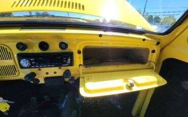 Volkswagen-beetle-1968-yellow-34