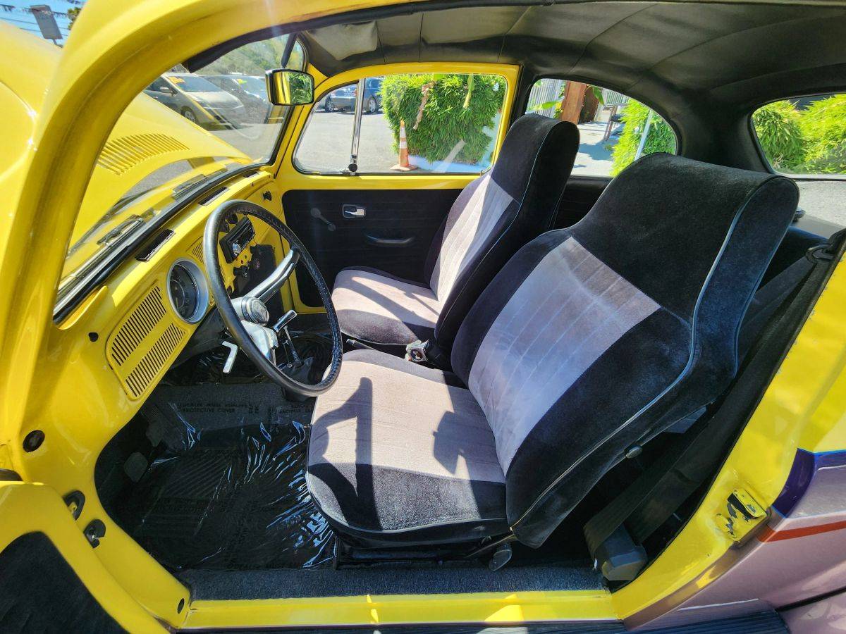 Volkswagen-beetle-1968-yellow-41