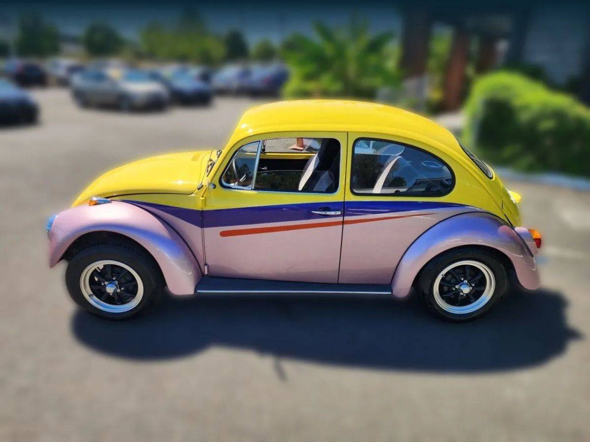 Volkswagen-beetle-1968-yellow-43