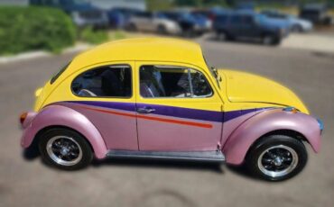 Volkswagen-beetle-1968-yellow-47