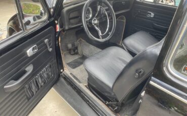 Volkswagen-beetle-1969-black-4