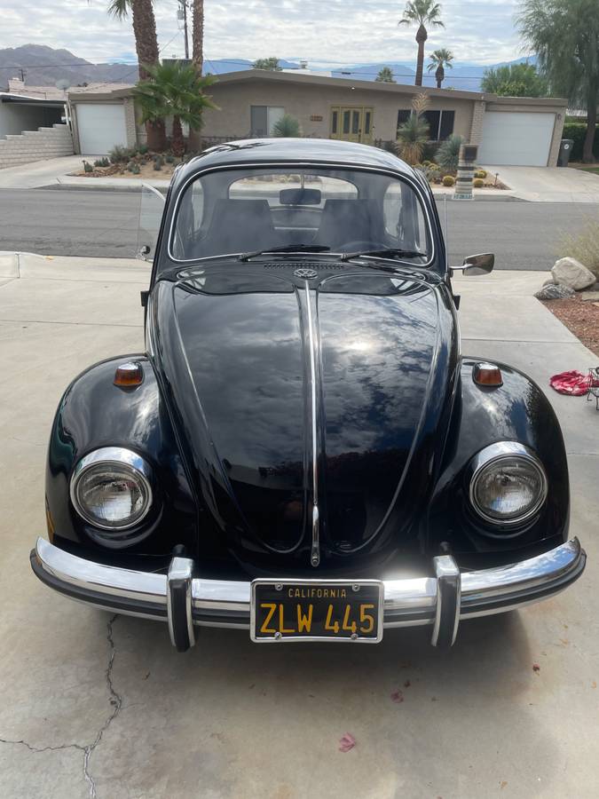 Volkswagen-beetle-1969-black-7