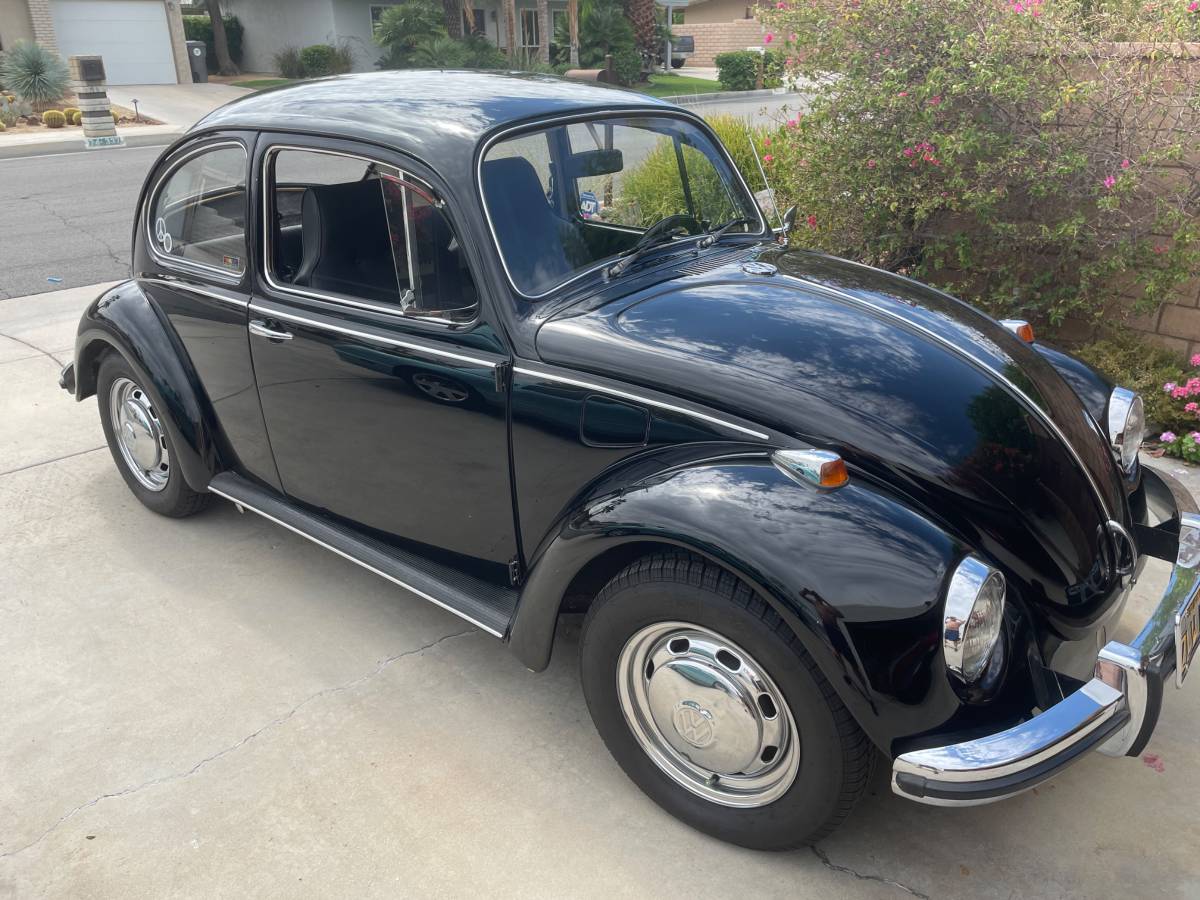Volkswagen-beetle-1969-black