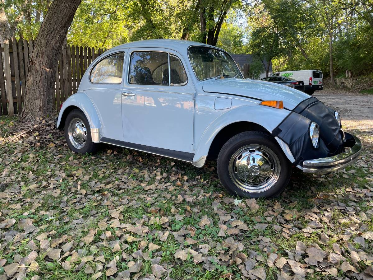 Volkswagen-beetle-1970-blue-2