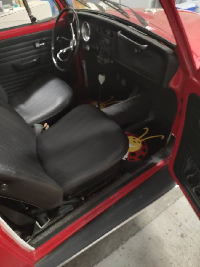 Volkswagen-beetle-1970-red-4