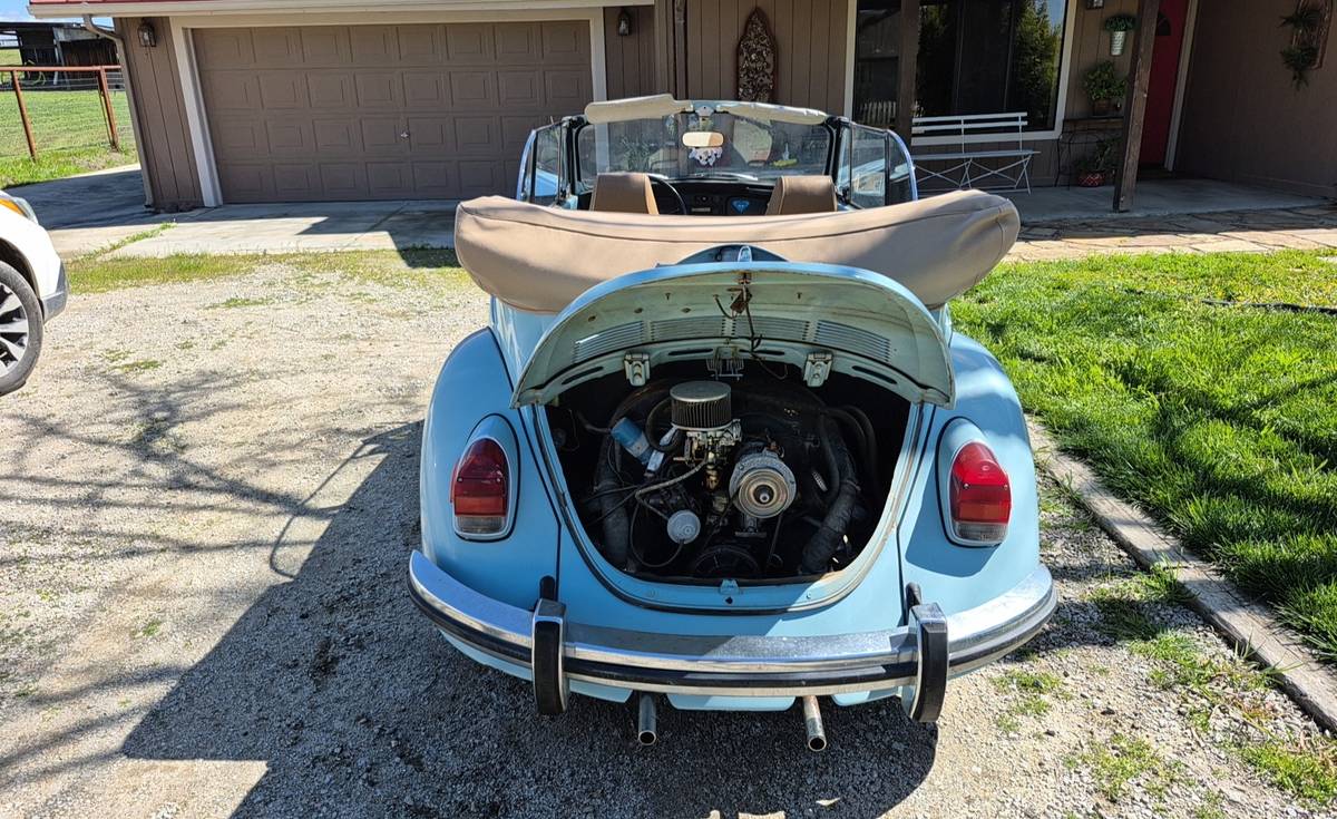 Volkswagen-beetle-1972-blue-2