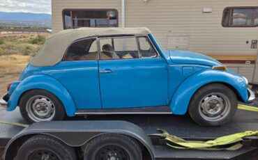 Volkswagen-beetle-convertible-1969-blue
