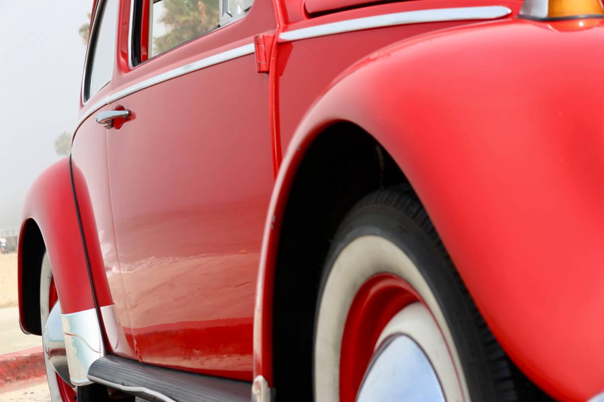 Volkswagen-bug-1965-red-18