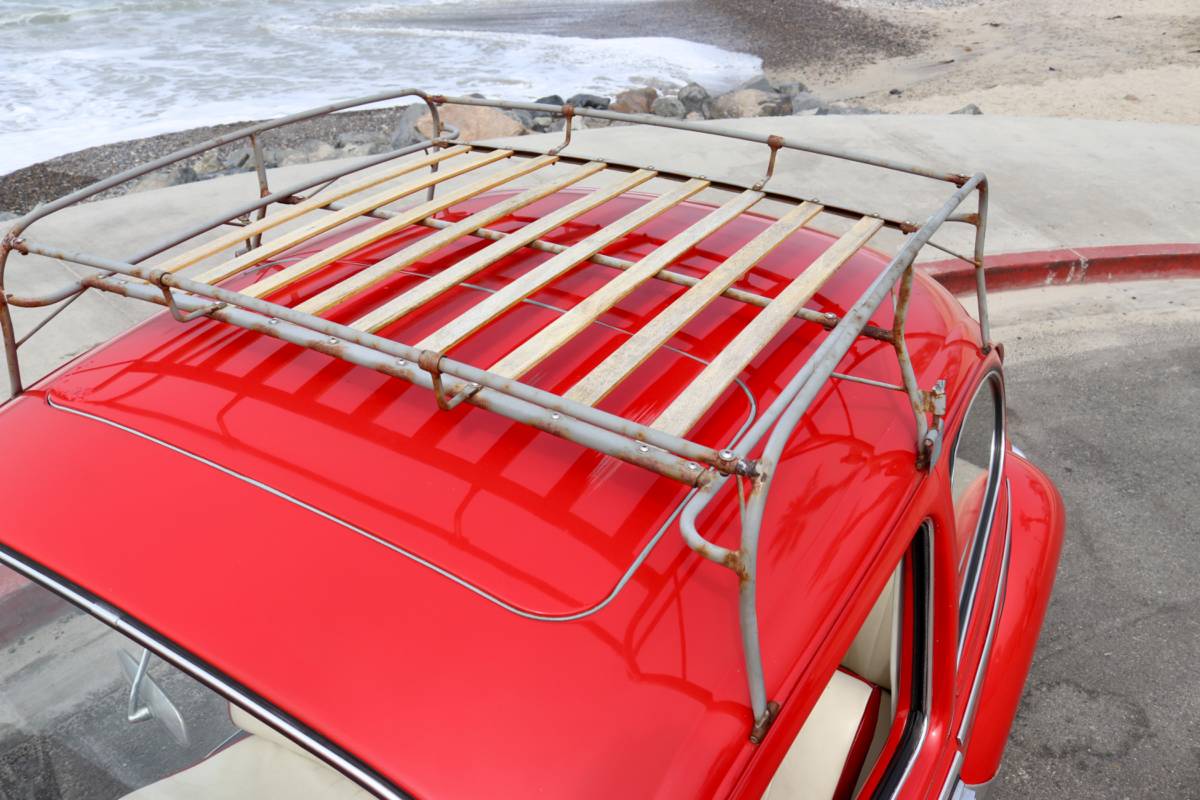 Volkswagen-bug-1965-red-19