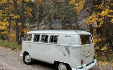Volkswagen-bus-1965-white-2