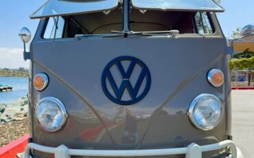Volkswagen-bus-1967-23