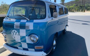 Volkswagen-bus-1968-4