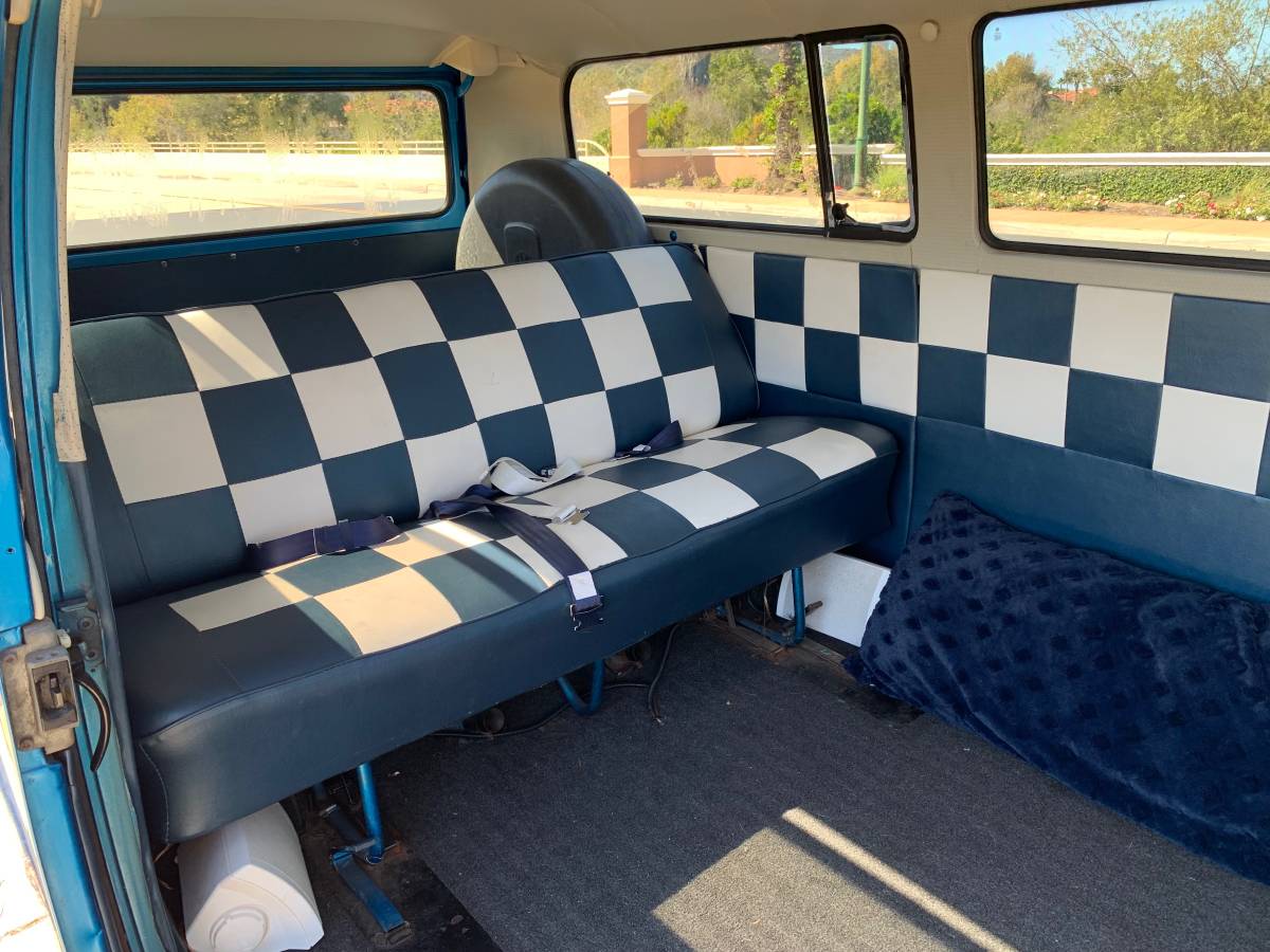 Volkswagen-bus-1968-6