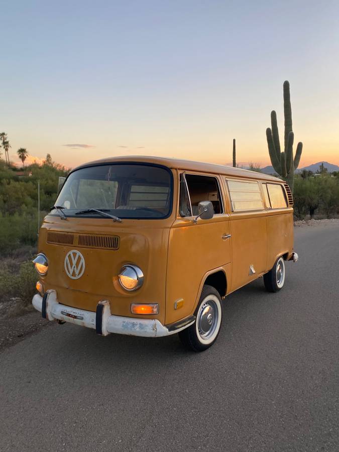 Volkswagen-bus-1972-1