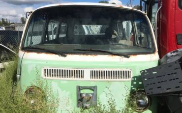 Volkswagen-bus-1972