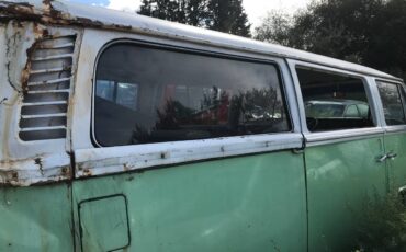 Volkswagen-bus-1972-6