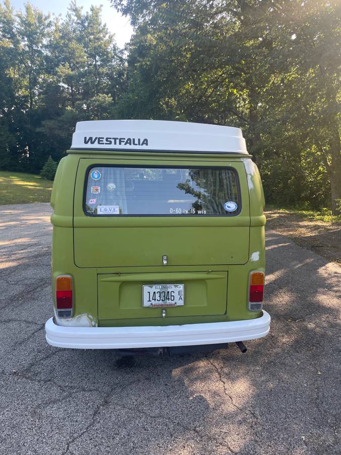 Volkswagen-bus-1977-13