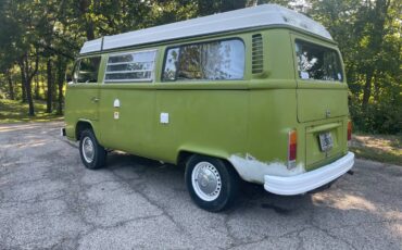 Volkswagen-bus-1977-14