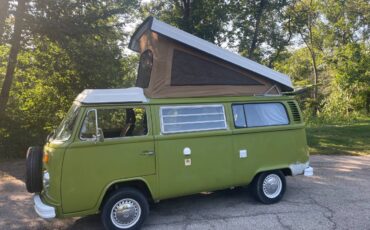 Volkswagen-bus-1977-22